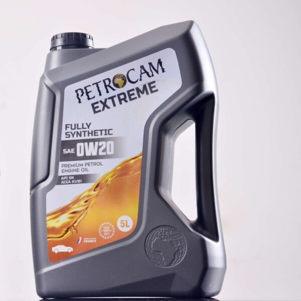 Petrocam SAE 0W20 car engine oil front view